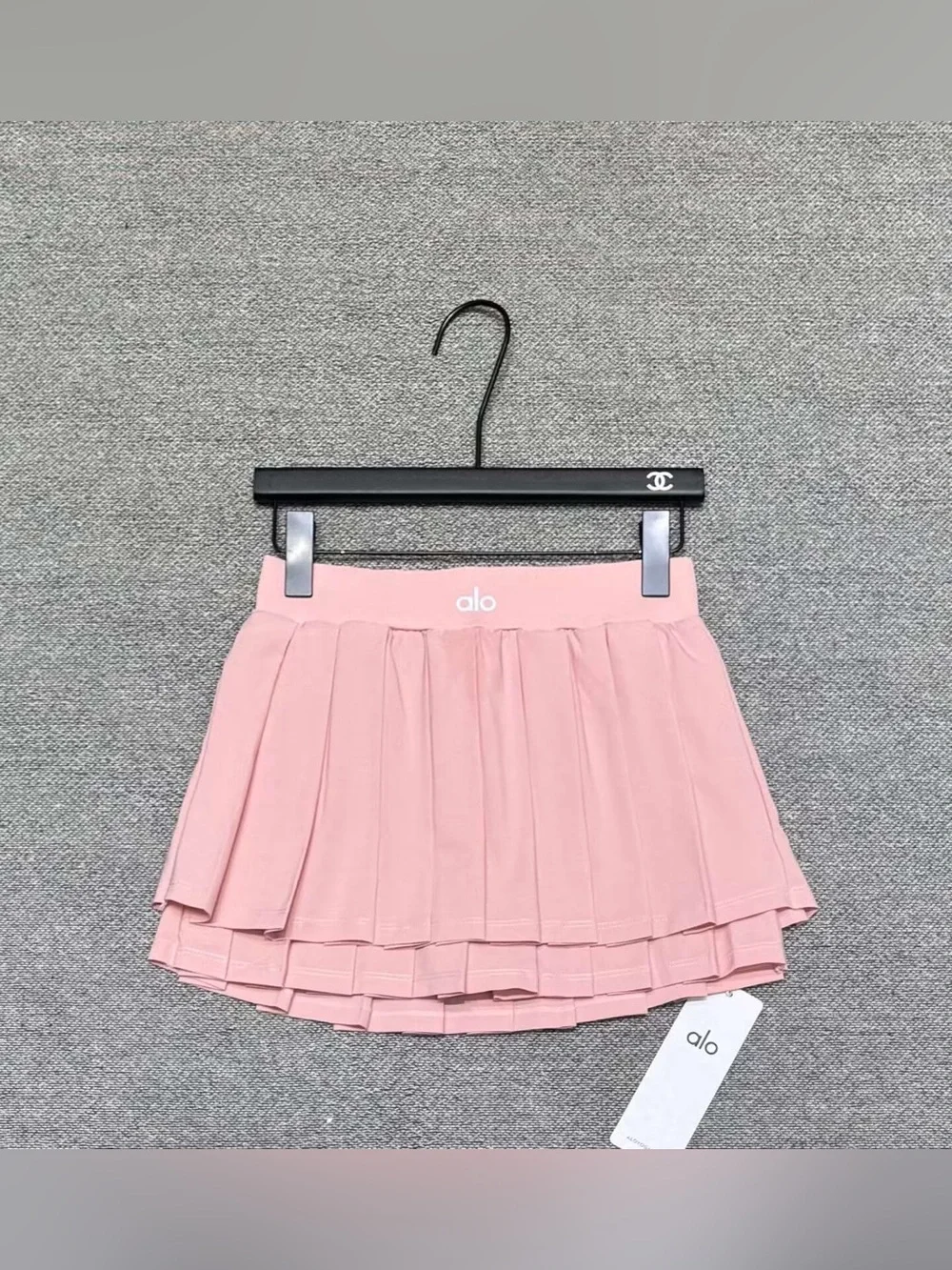 Alo Women's Pink Pleated Tennis Skirt